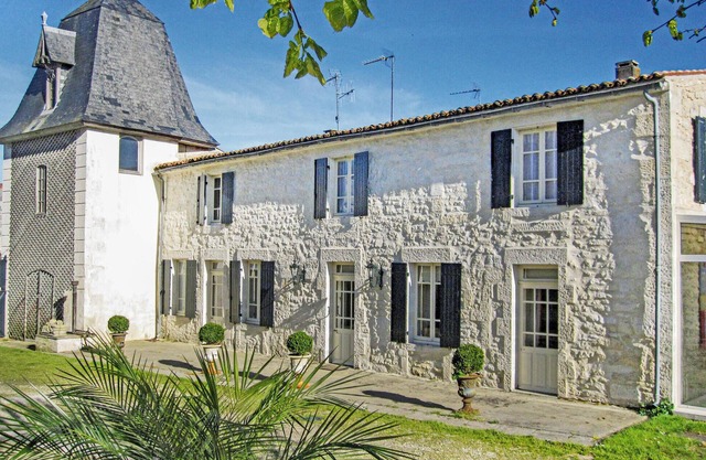 Gorgeous home in Beurlay