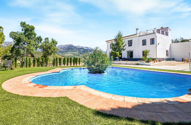 Gorgeous home in Cazorla