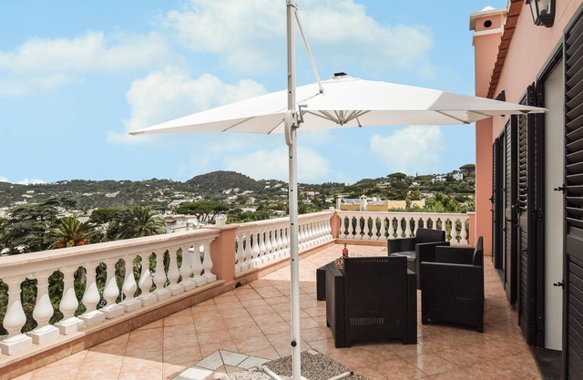 Gorgeous home in Forio with WiFi