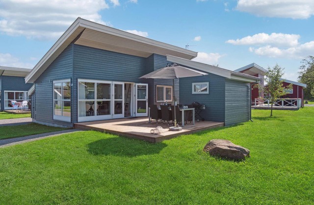 Gorgeous home in Gudhjem with WiFi