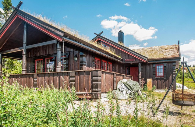 Gorgeous home in østby with WiFi