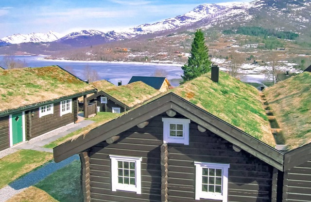 Gorgeous home in Straumgjerde