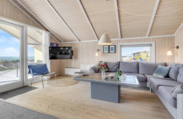 Gorgeous home in Slagelse with kitchen