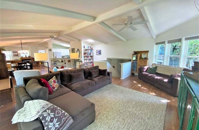 Gorgeous Home with Creek in Yard, 10 Min. to Town/20 Min. to Ski, Dog Friendly