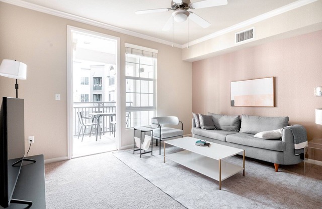 Gorgeous Milpitas 1BR w/Gym, Pool & W/D, nr Highways, by Blueground