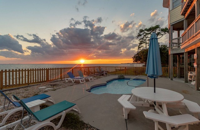 Gorgeous pet-friendly soundfront home w/private pool & amazing sunset views!