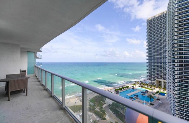 Gorgeous Views Await in Your Beachfront Condo