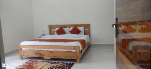 Goroomgo Palm Apartment Bhimtal