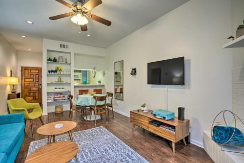 Graham Haus River Condo Walk to Schlitterbahn!