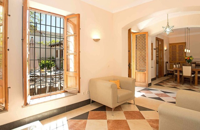 Granada 006 - Pinos del Valle, Granada