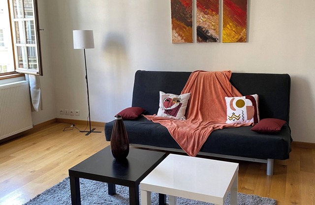 Grand 3P de Charme imm 18e Plein Centre Lisieux