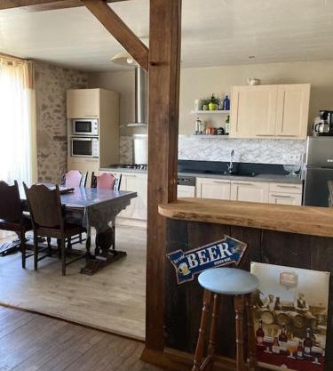 grand appartement très clair près centre ville