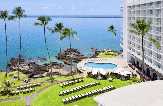 Grand Naniloa Hotel Hilo - a Doubletree by Hilton
