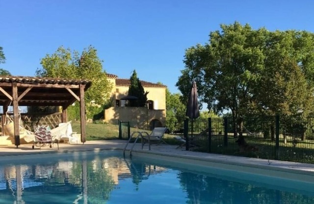 Grande Maison Familiale, Tennis, Piscine, 12 Pers