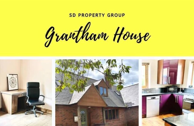 Grantham House with Ample Parking