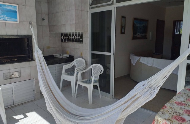 Great apartment for 8 people, two blocks from Praia Brava - Caioba