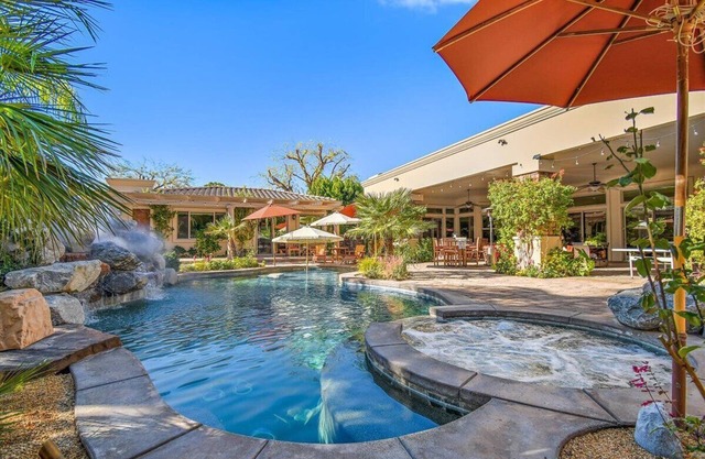 Great event home! Gorgeous gardens and yard.