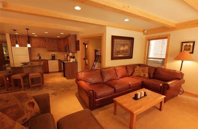 Great Location in Breck 3BR/3BA - Walk to Lifts & Main Street