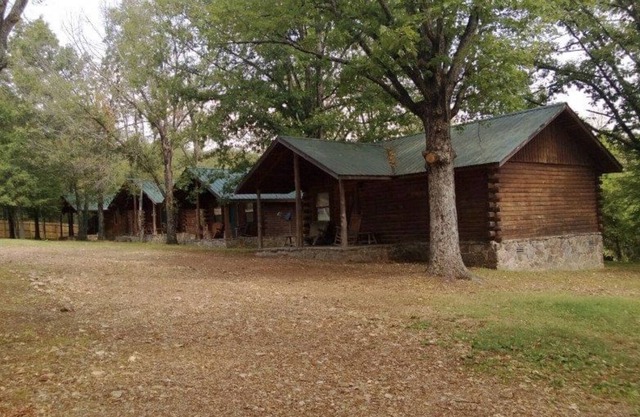 Great Oaks Cabins, Cabin 5