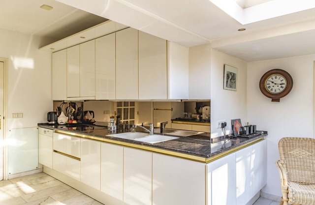 Great Sunny House close to Amsterdam (10 min)