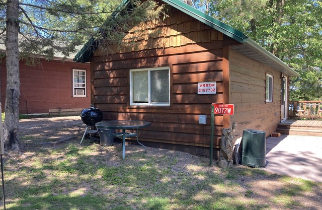 Great vacation getaway on premier lake!