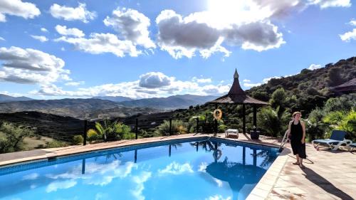 Ground floor apartment, with spectacular pool in rural holiday park FINCA EL MORALEJO