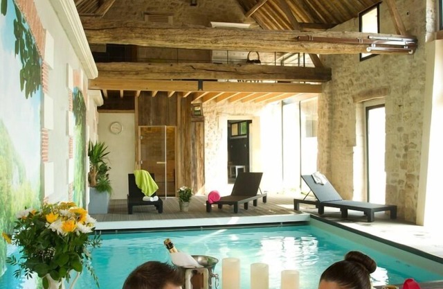 GUEST ROOMS WITH PRIVATE SPA! "LUXURIOUS INTIMACY