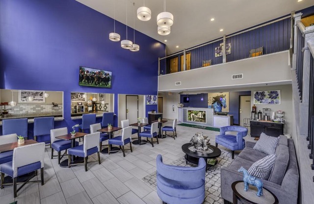 Guesthouse Inn & Suites Lexington