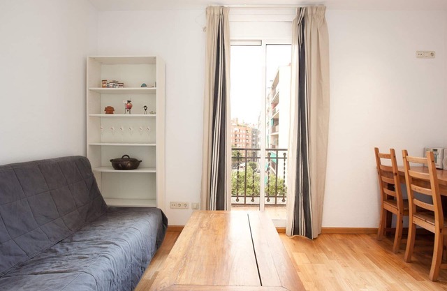 GuestReady Essential - Simplicity near Casa Milà