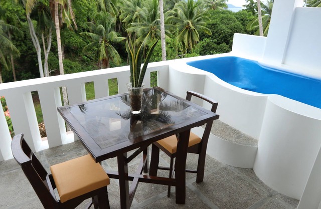 Guindulman Bay Tourist Inn