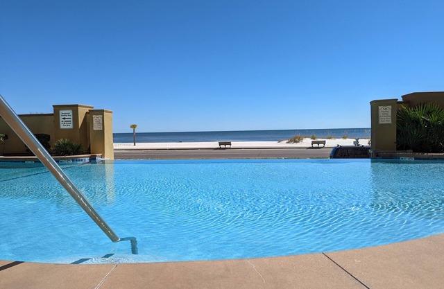 Gulf-Front Luxury End Unit with Infinity Pool,