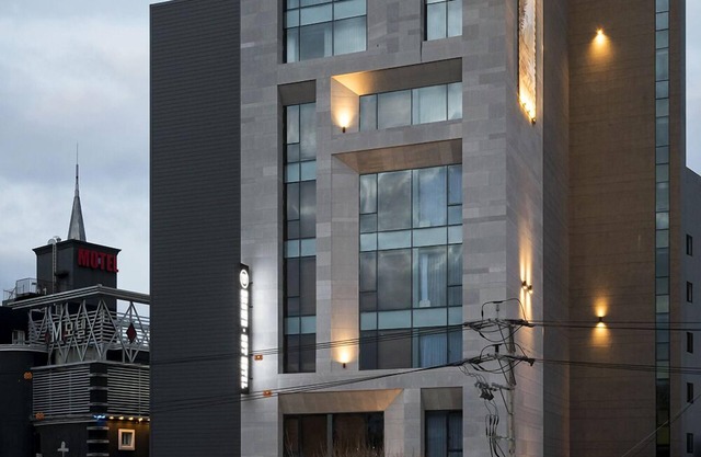 Guseo Browndot Hotel