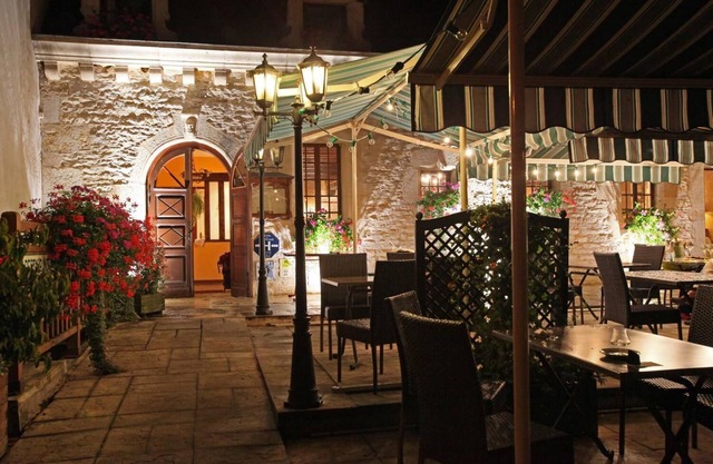 Hôtel Restaurant Le Bourguignon