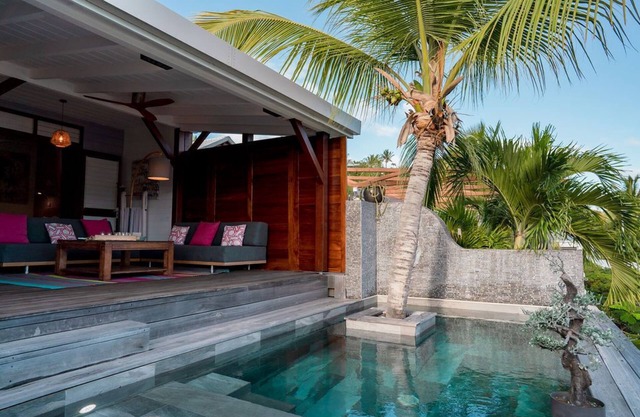 HAPPY COTTAGE