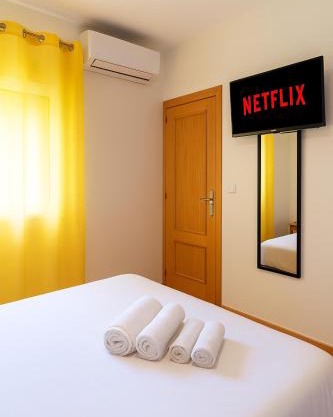 Habitación con baño privado a 8 min a pie de la Catedral en zona de aparcamiento gratuito