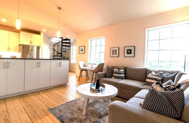 Habour Haven minutes from downtown Mystic