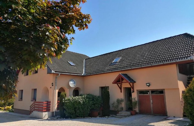 Hajnalka apartmanház