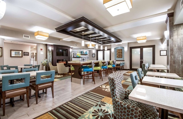 Hampton Inn Columbus-West