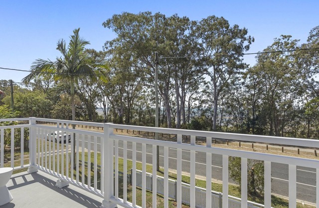 Hamptons at The Bay - waterfront getaway