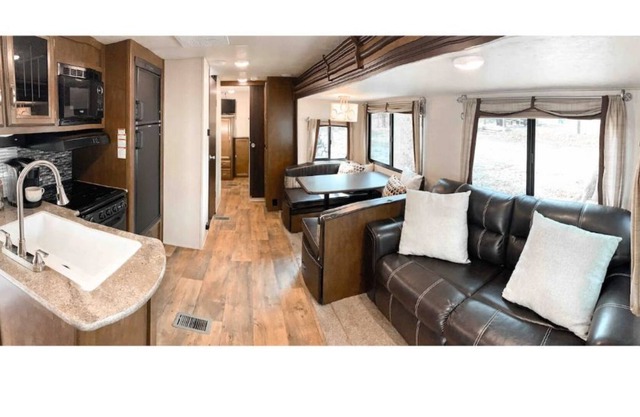 Happy Camper RV Lake Cumberland