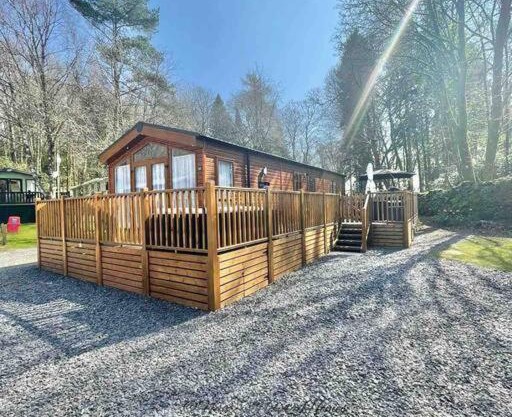 Hartland Lodge - White Cross Bay Holiday Park