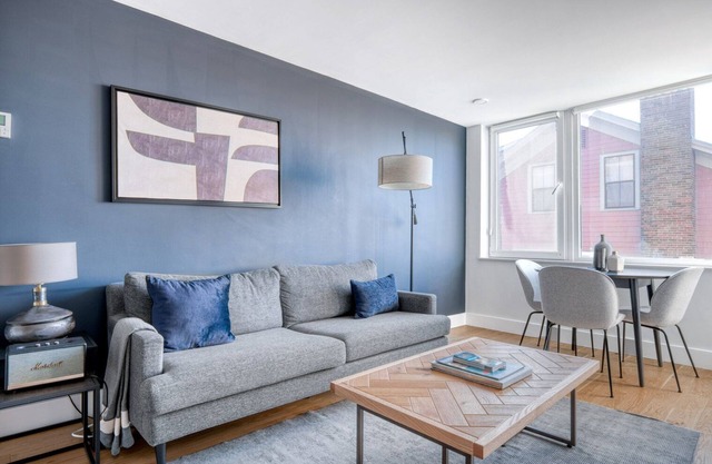 Harvard Sq 1BR w/Balcony, near Shops & Campus by Blueground