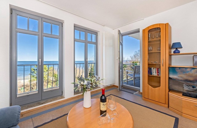 Haus am Kliff 08 - fantastic view of the Baltic Sea