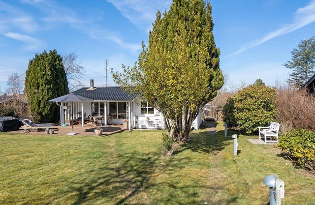 Have a great time near the sea in this vacation home.