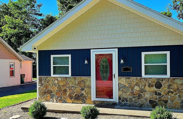 Heart of Conneaut Lake - Close2Water - Full Kitchen - Central A/C