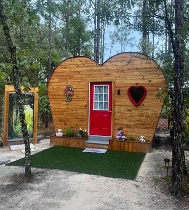 Heart of Dunnellon Cabin