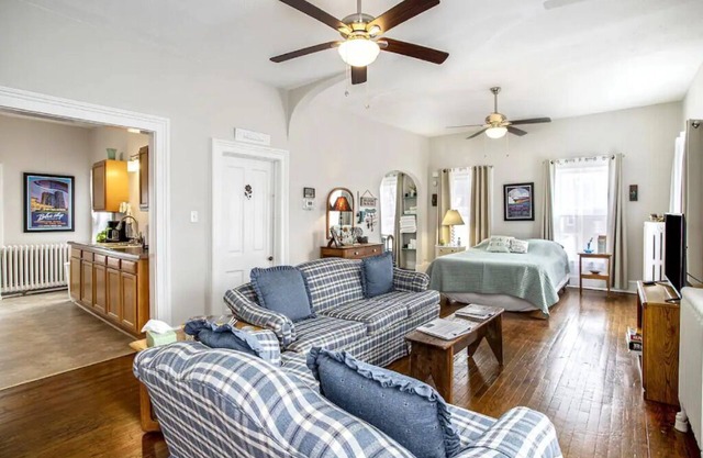 Heart of Historical Dist.*W/D*Parking*Gl Shower #3