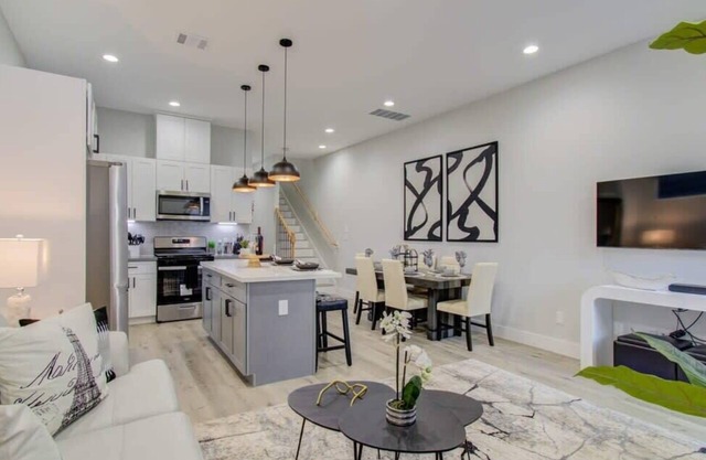 Heart of Houston - Modern 3BD Open-Concept