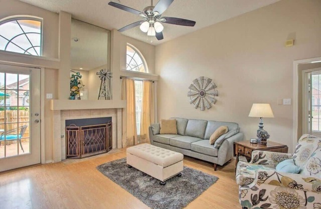 Heart of Rowlett - 3 BD,2BA Cozy Getaway w Patio