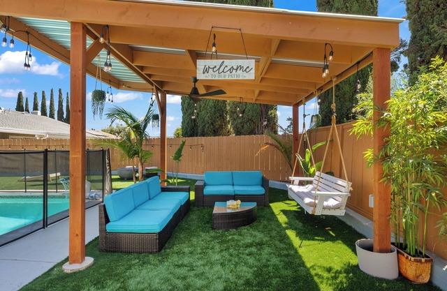 Heated Pool+Gazebo+Private suit. Up to 16 guests!